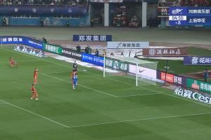 世俱杯下注-锁定胜局！谢鹏飞补时推空门得手，米内罗两传一射主导逆转